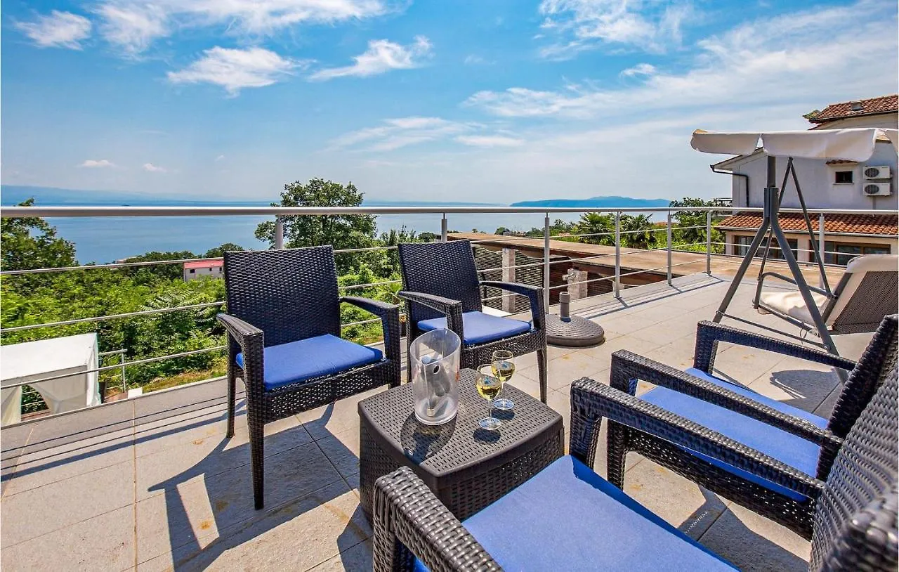 Villa Lina Opatija 0*,