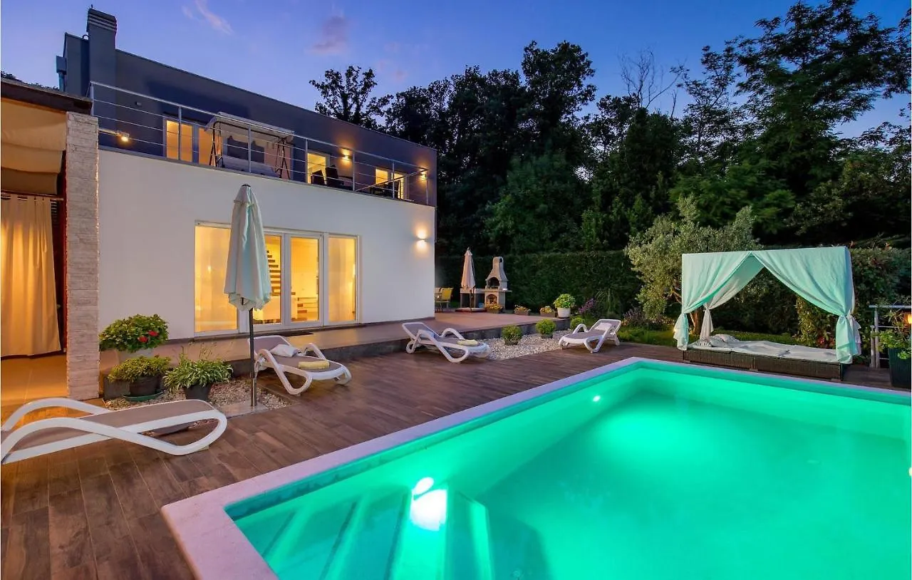 Villa Lina Opatija 0*,