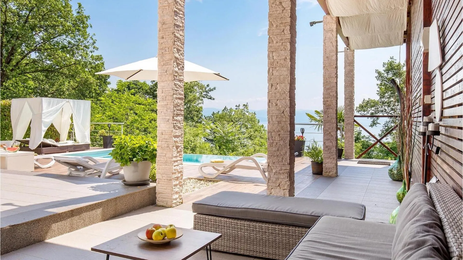 Villa Lina Opatija 0*,